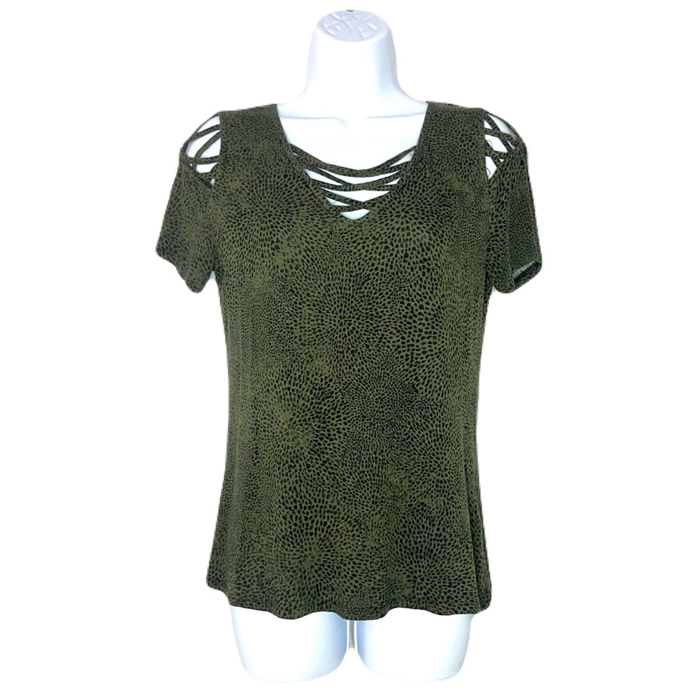 Rock & Republic Olive Cut-Out Short Sleeve Cold Shoulder Top